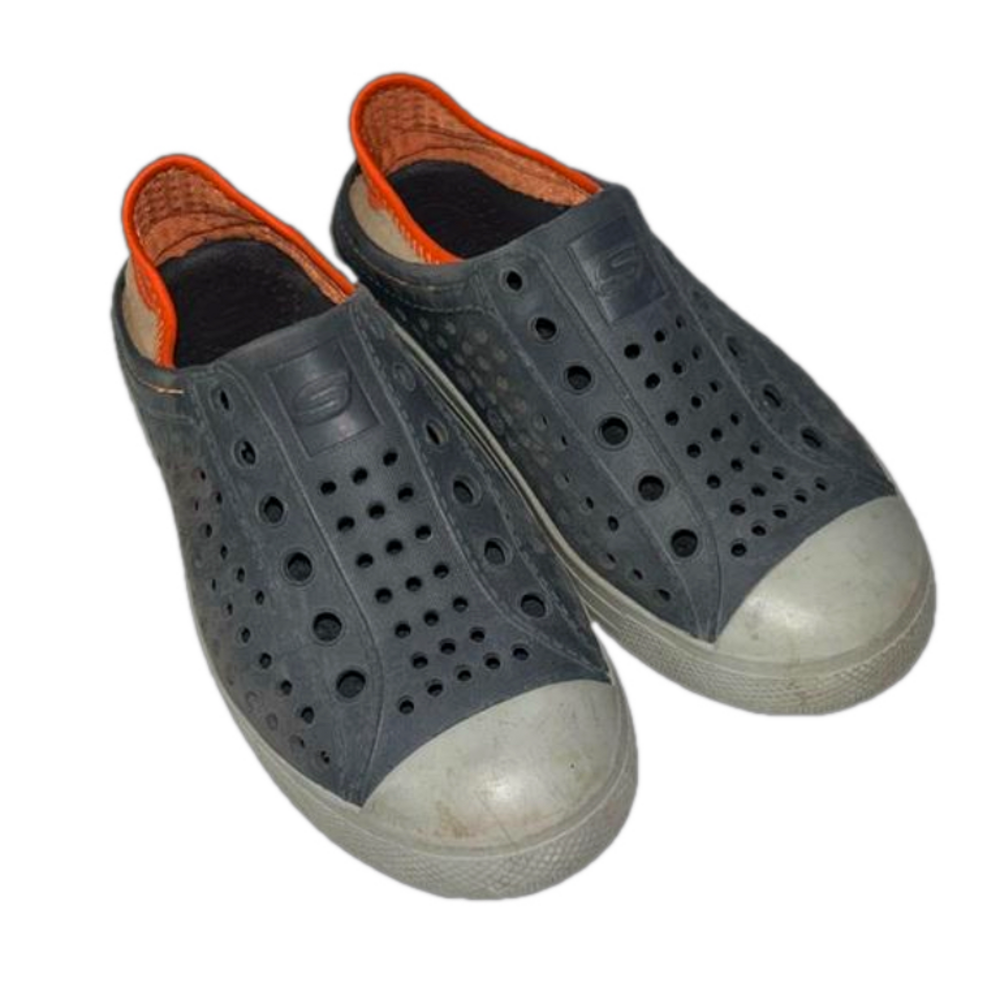Sketchers Foamies: Guzman Steps